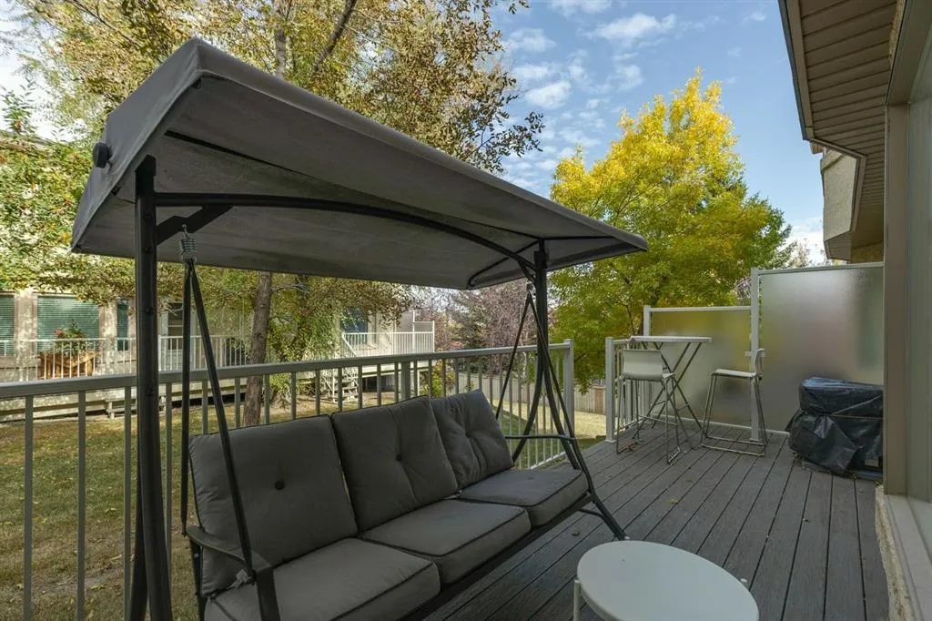 246 Christie Park Mews SW