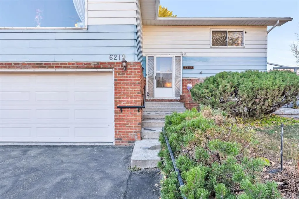6219 19 Street SE