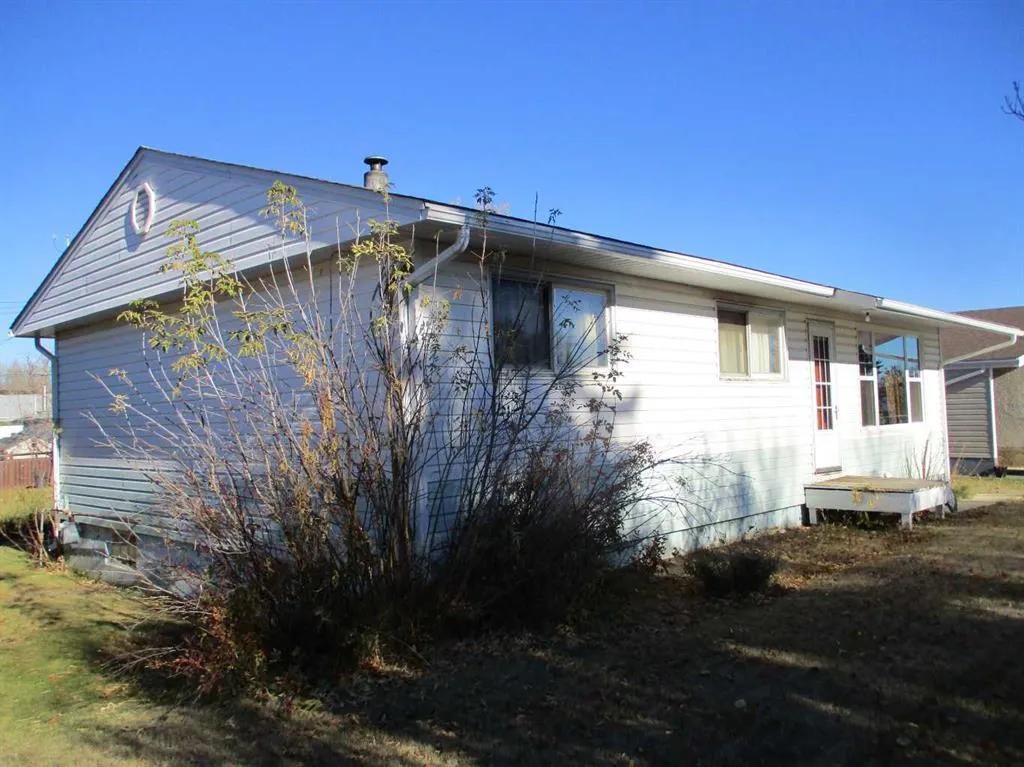 220 2nd Avenue SW