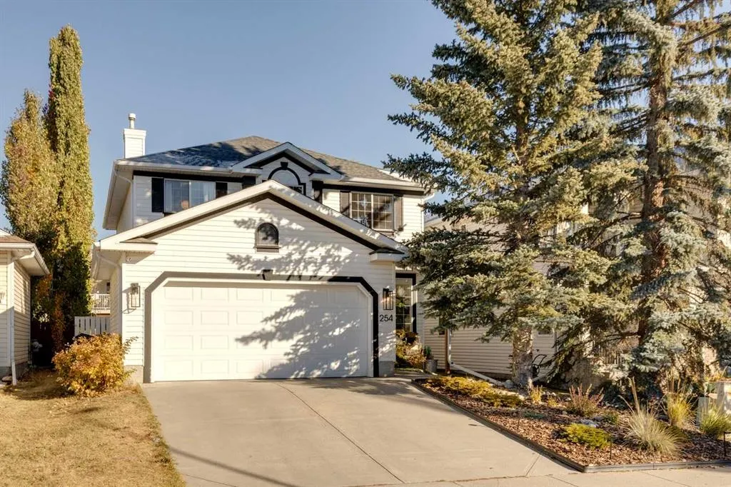 254 Scenic View Close NW