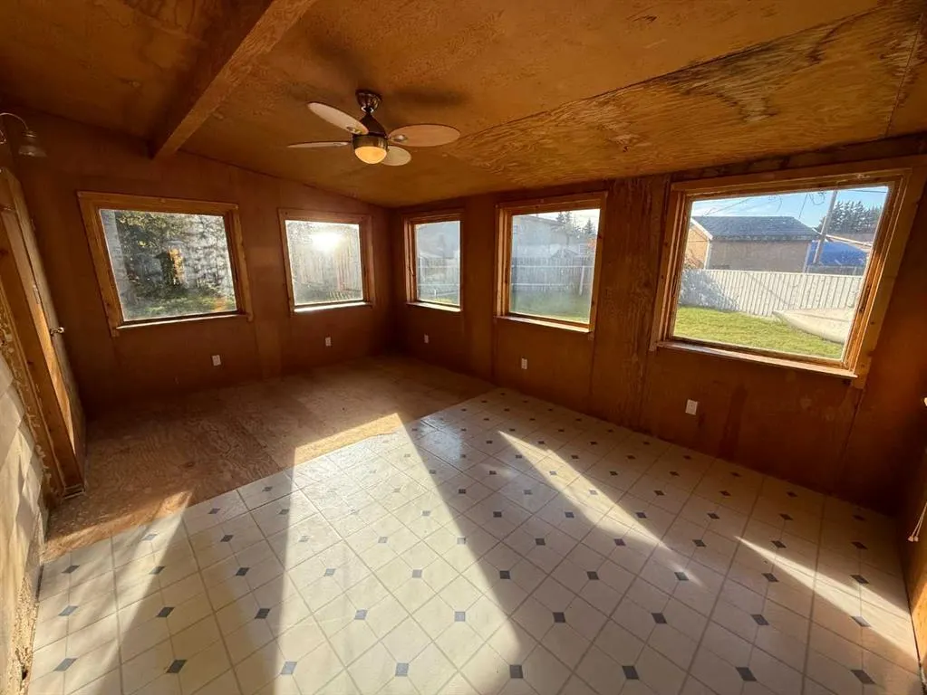 121 Poboktan Road