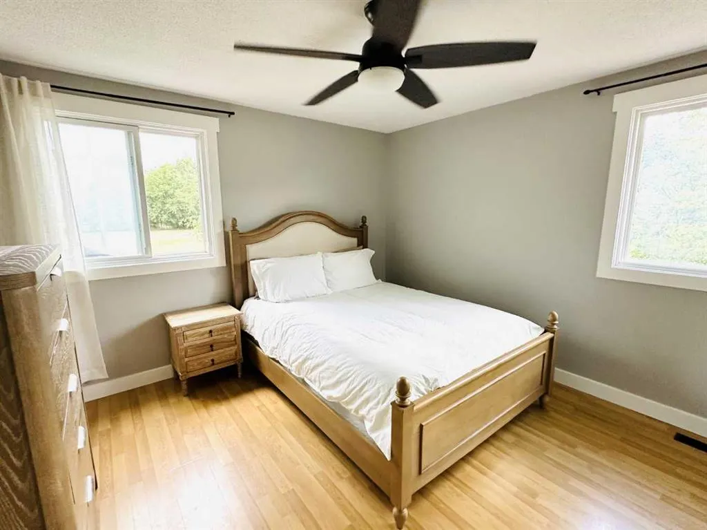 832077 Range Road 222