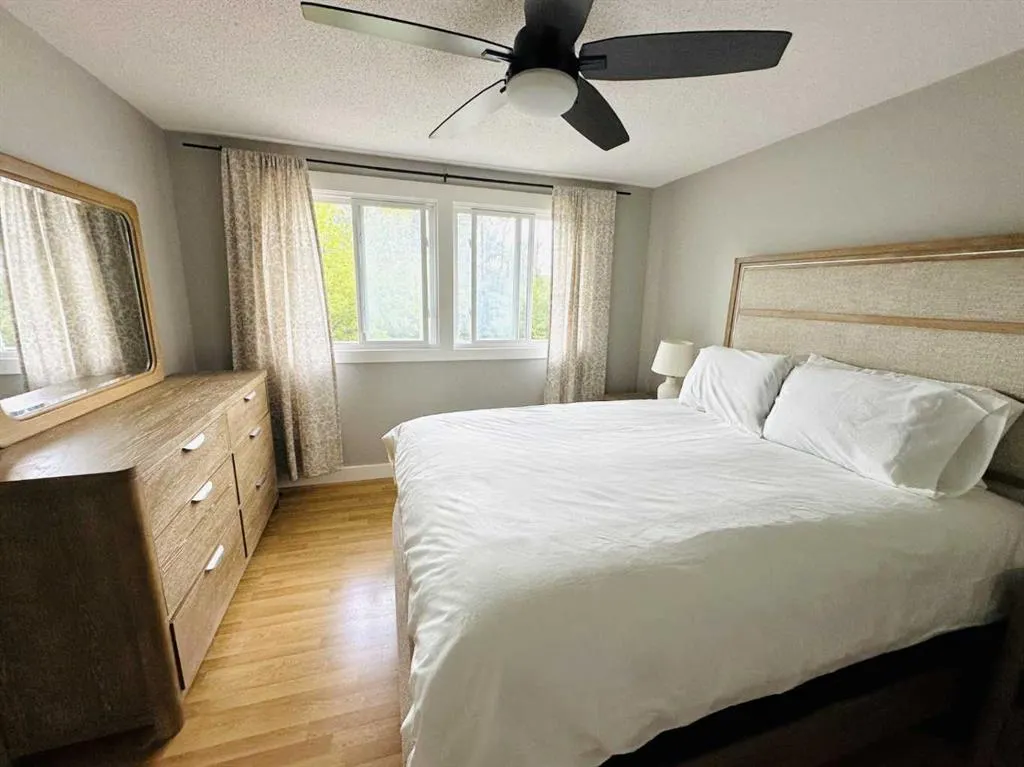 832077 Range Road 222