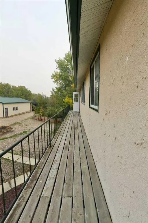 832077 Range Road 222