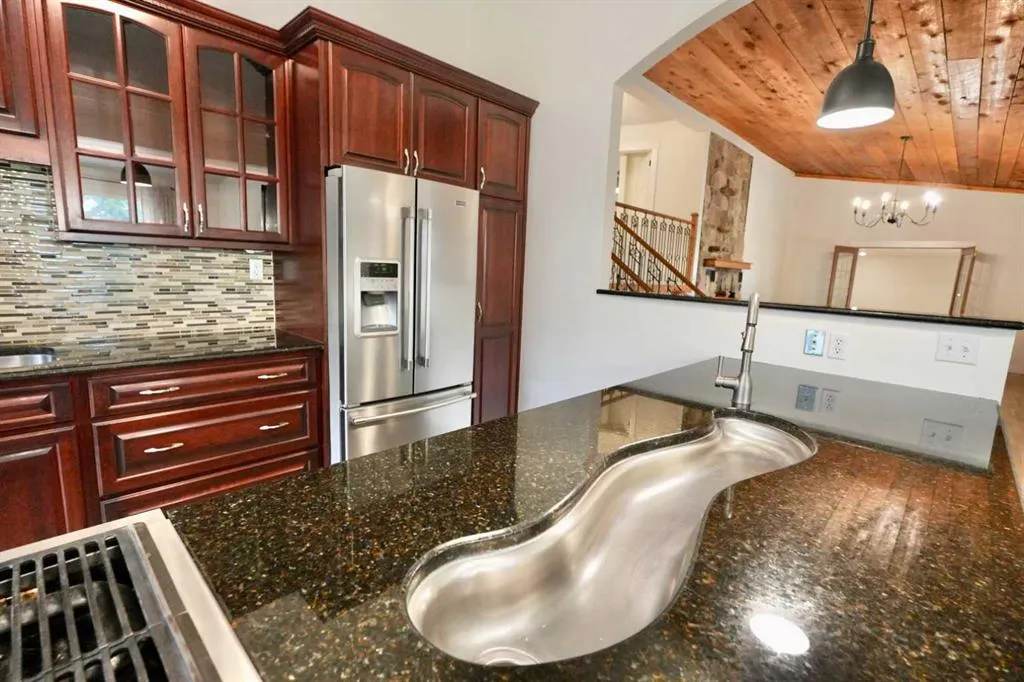832077 Range Road 222