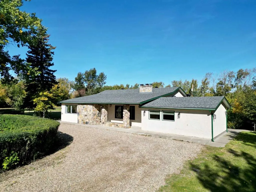 832077 Range Road 222