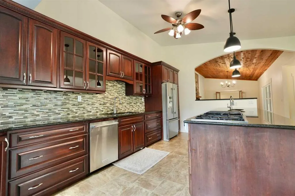 832077 Range Road 222