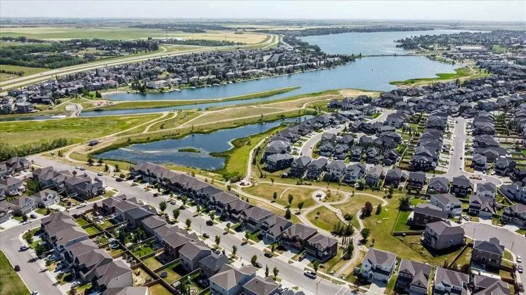 247 Lakepointe