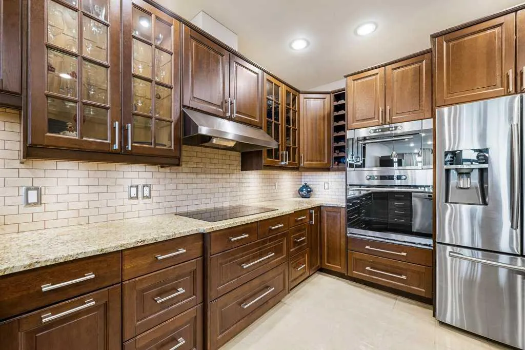 103 10 Avenue NW, #402