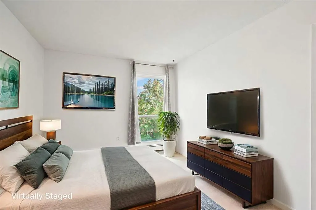 239 6 Avenue NE, #303