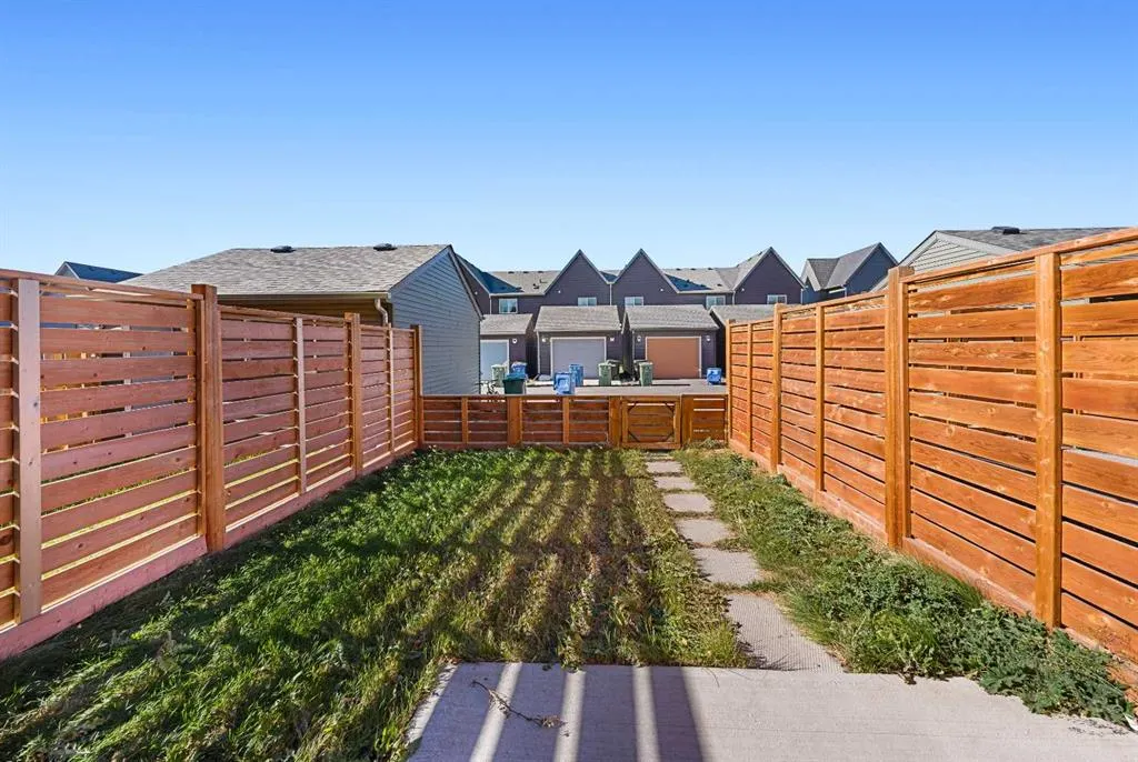 68 Carrington Boulevard NW