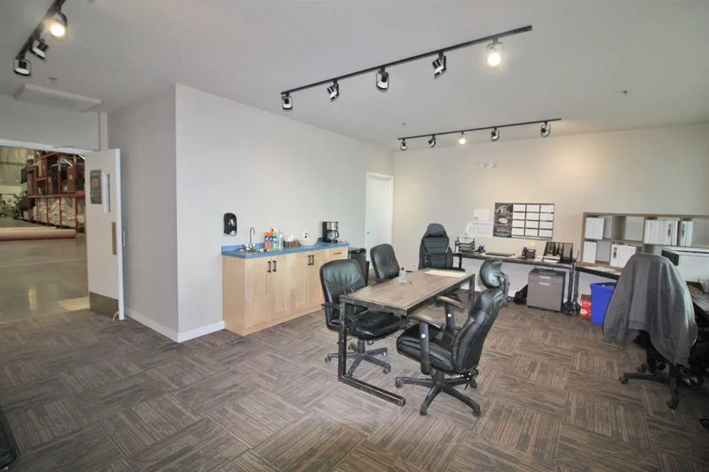 18 Highland Park Way NE, #109