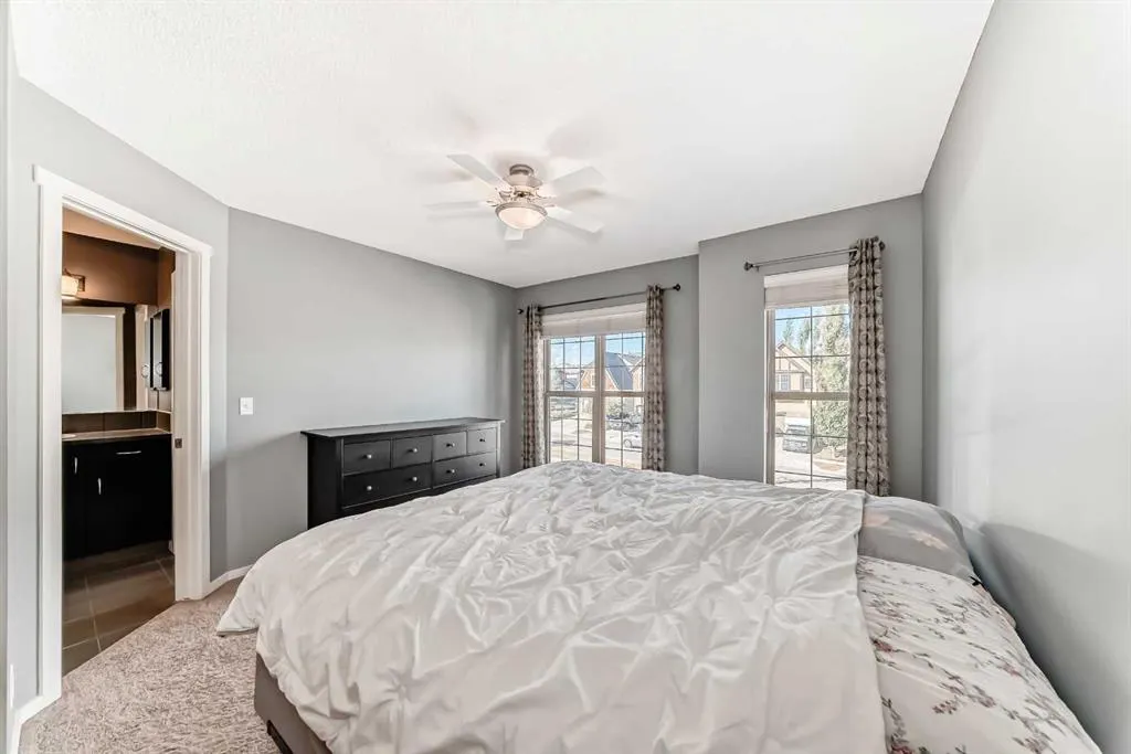 136 Sage Valley Drive NW