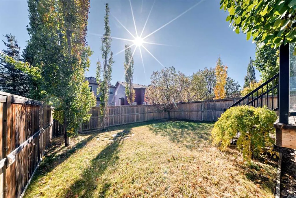 136 Sage Valley Drive NW