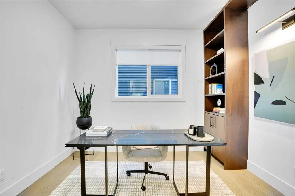 371 Chelsea Passage