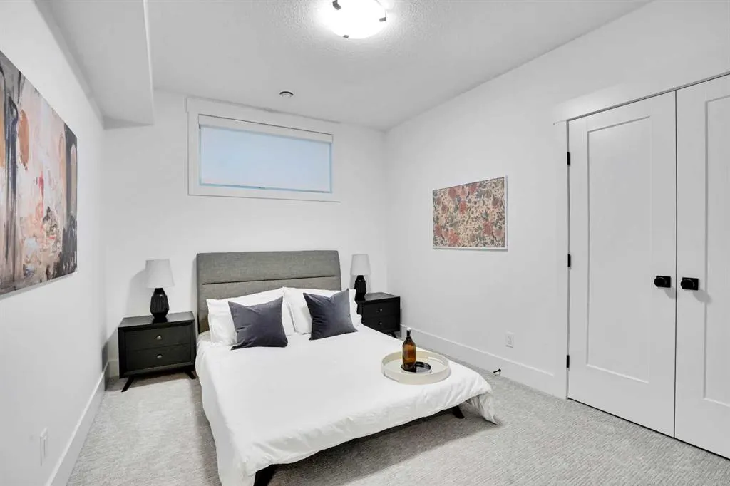 371 Chelsea Passage