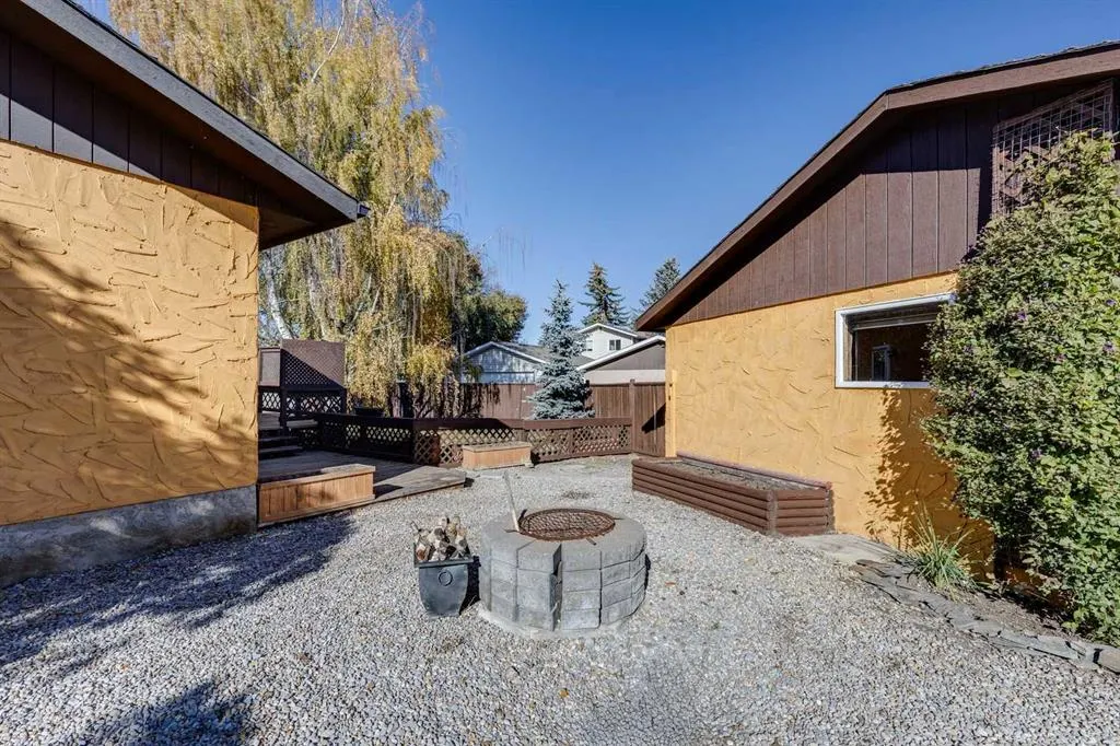 8 Mist Road