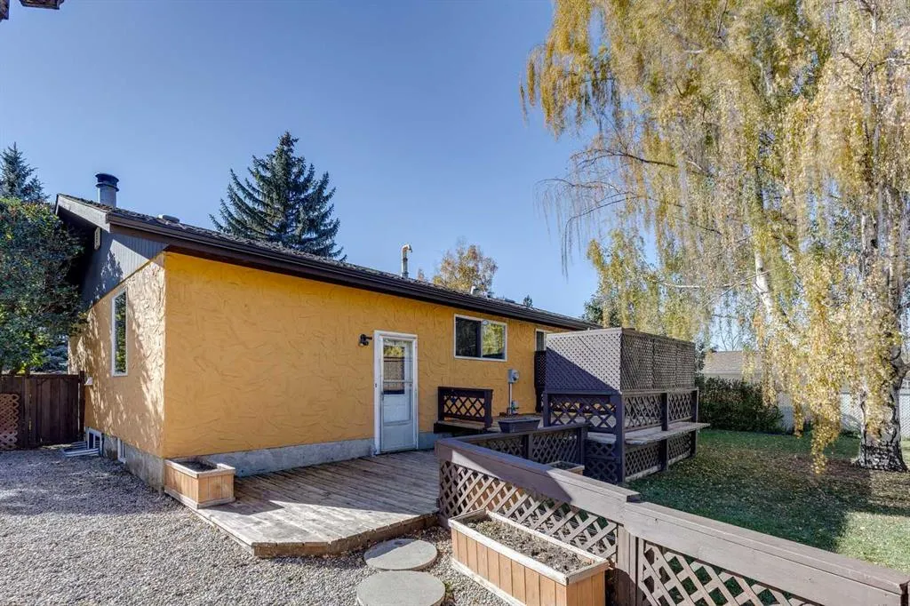 8 Mist Road