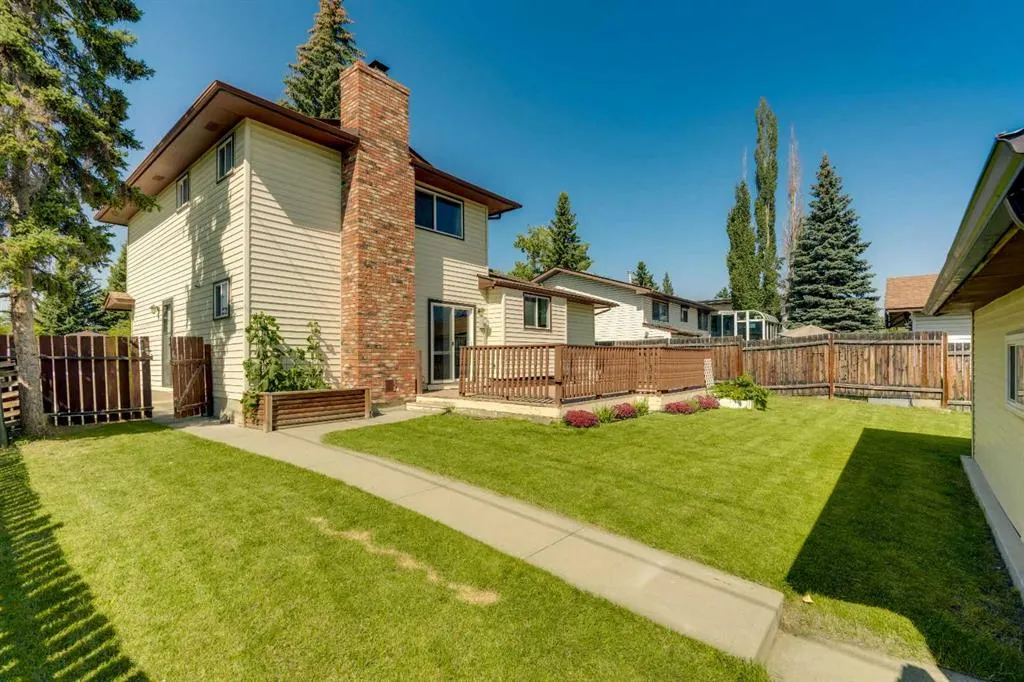3285 Cedarille Drive SW