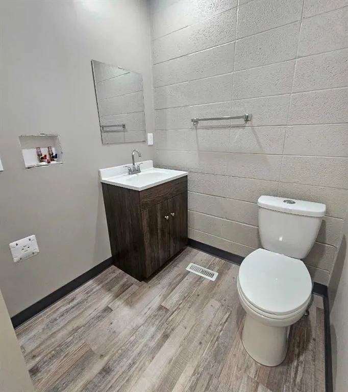 10419 99 Avenue, #202