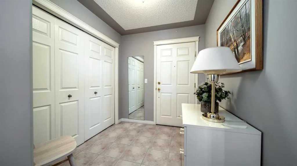 7451 Springbank Boulevard SW, #2206