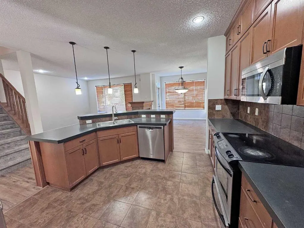79 Tuscany Summit Bay NW