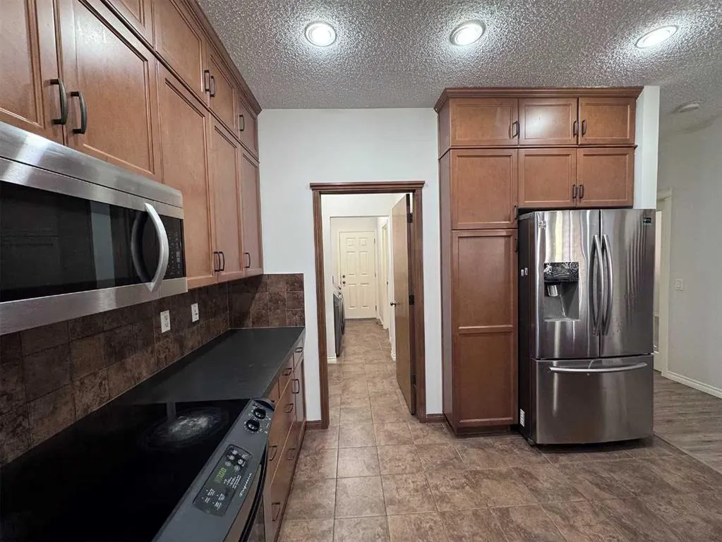 79 Tuscany Summit Bay NW