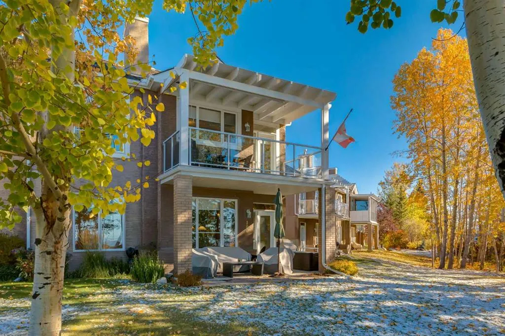 100 Royal Manor NW