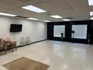 4723 50 Avenue, #Unit 5 Plaza 1