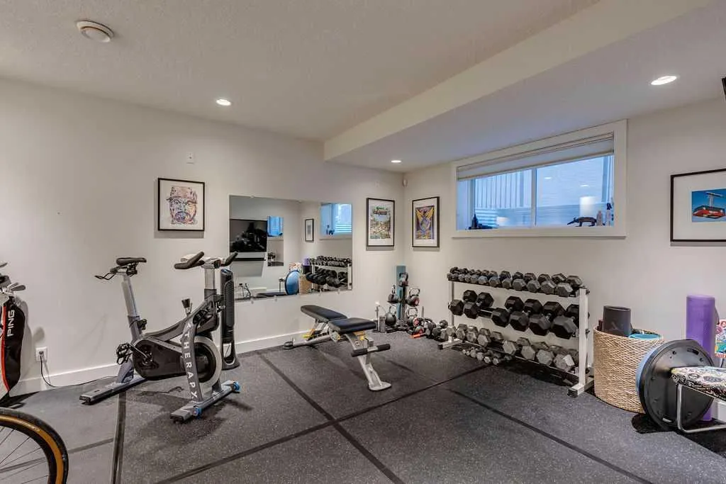 123 12 Avenue NW, #1