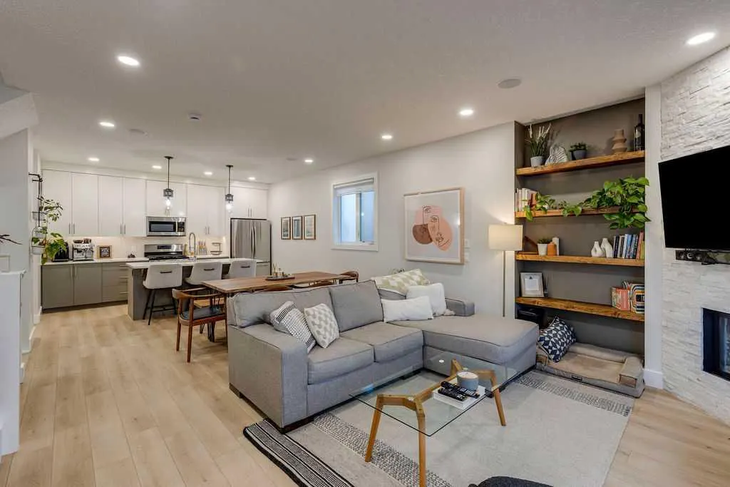 123 12 Avenue NW, #1