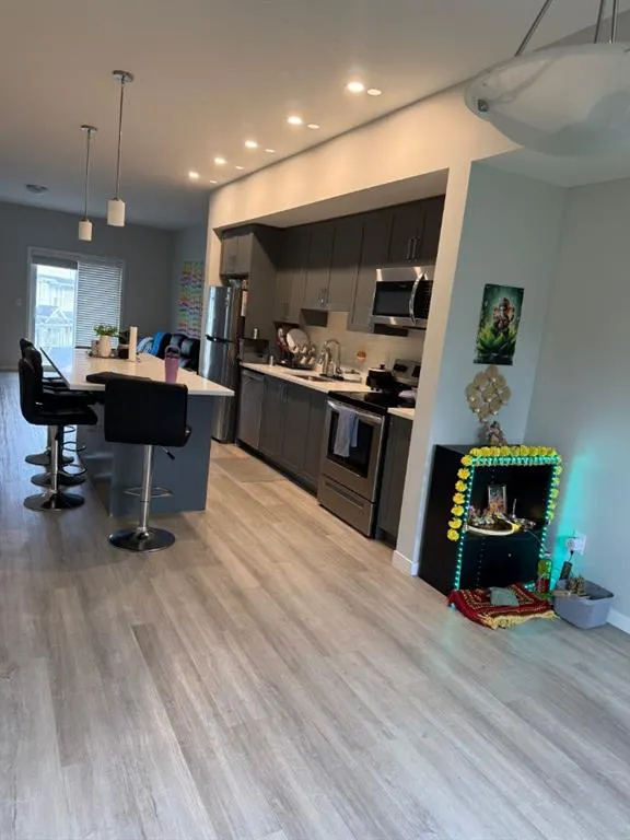 608 Copperstone Manor SE