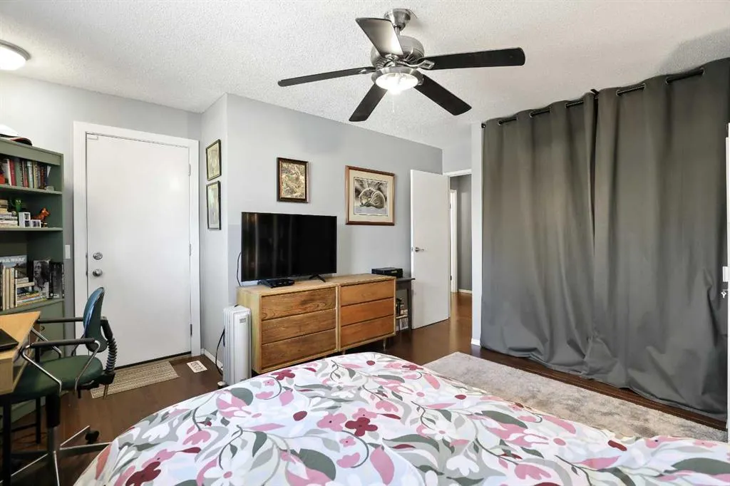 1055 72 Avenue NW, #2
