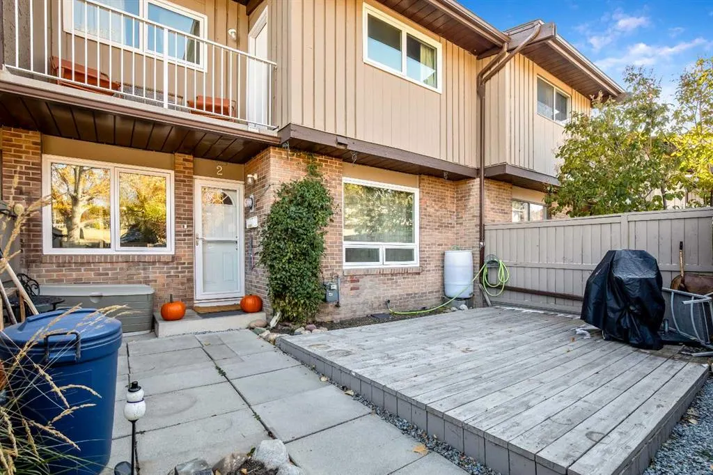 1055 72 Avenue NW, #2