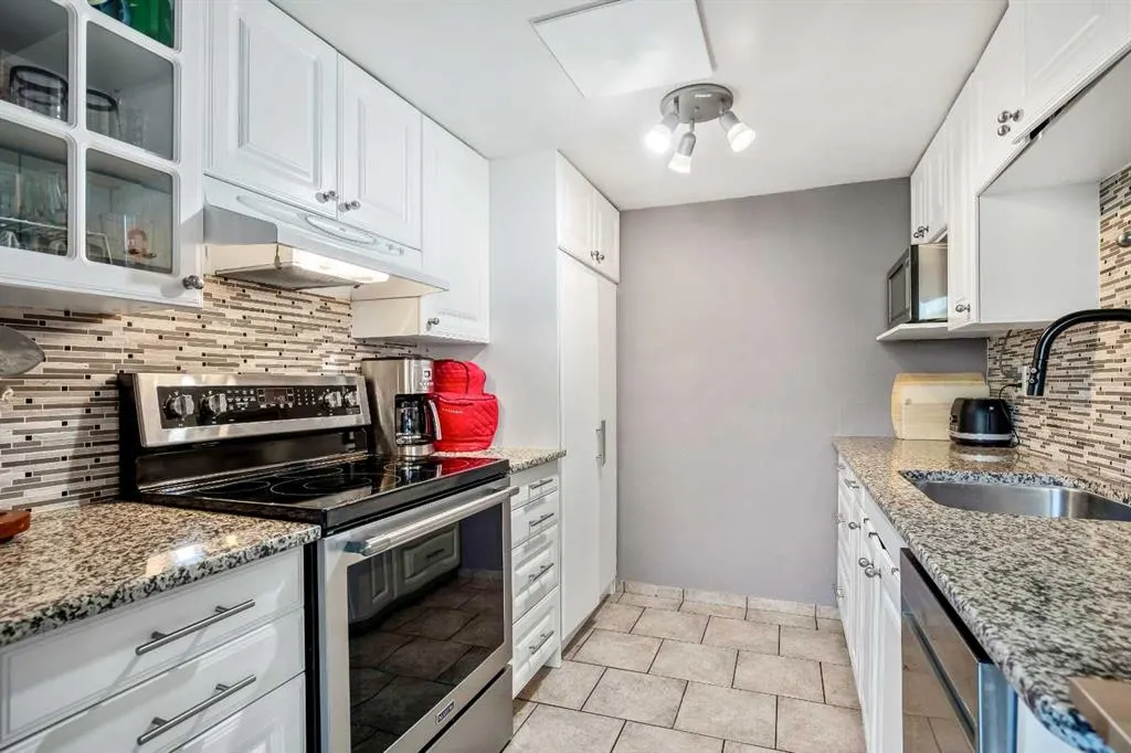 1055 72 Avenue NW, #2