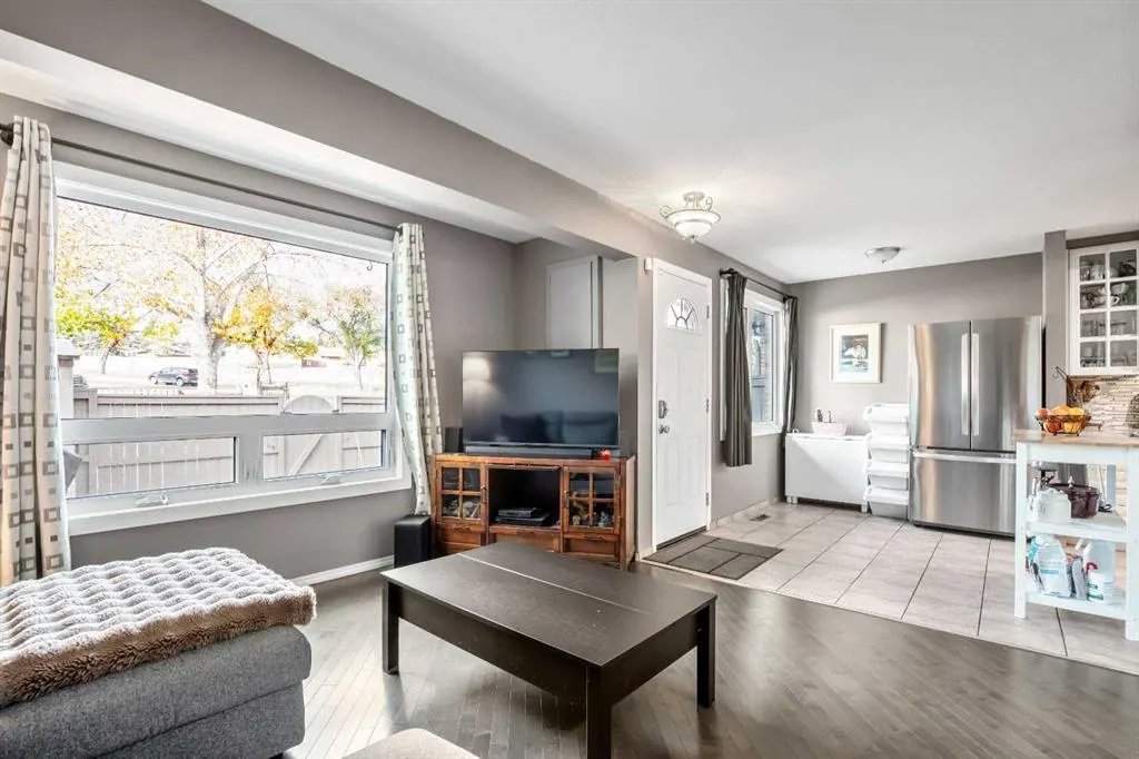 1055 72 Avenue NW, #2