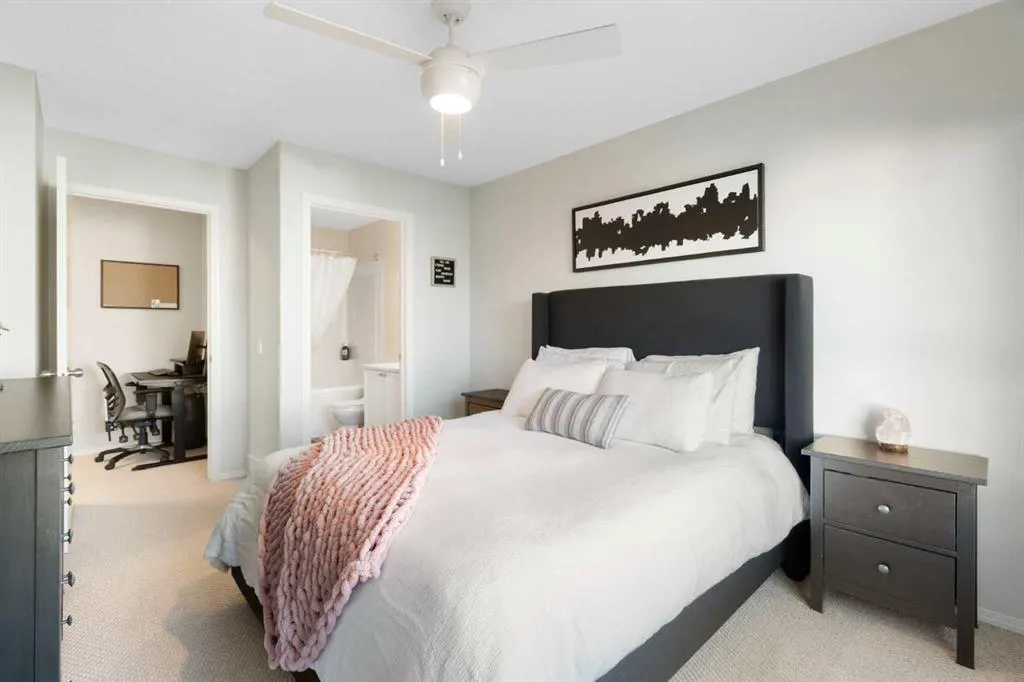 135 Tuscany Court NW