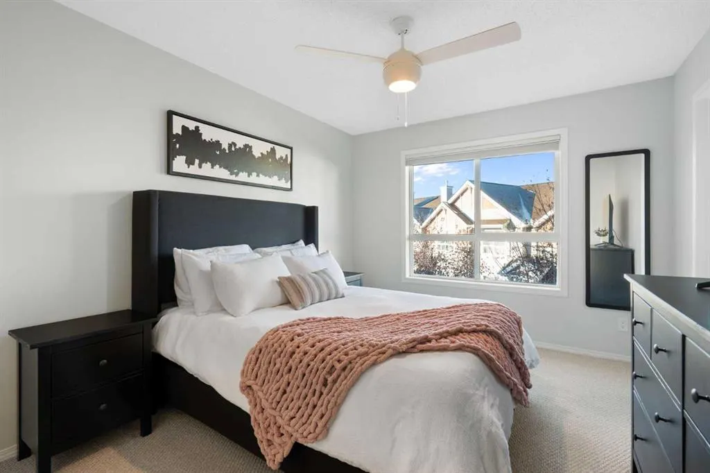 135 Tuscany Court NW