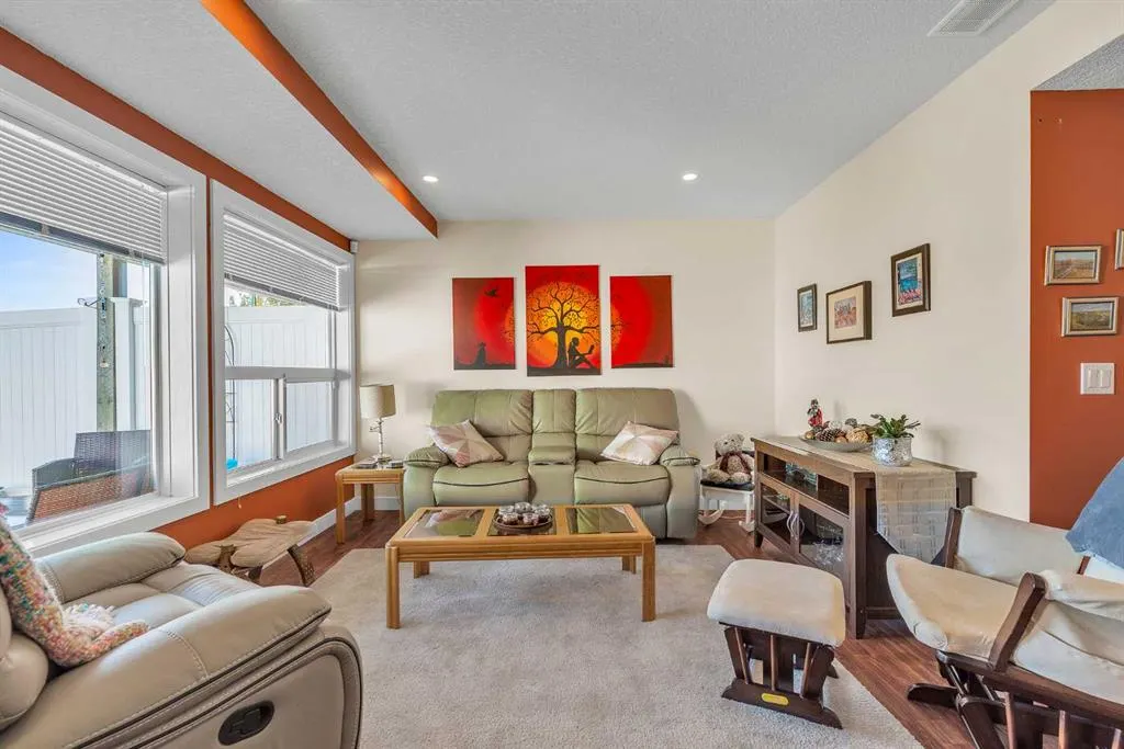 109 Citadel Estates Manor NW