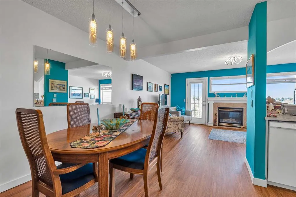 109 Citadel Estates Manor NW
