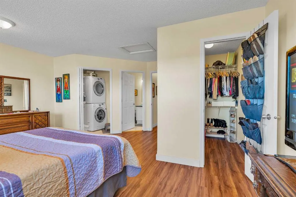 109 Citadel Estates Manor NW