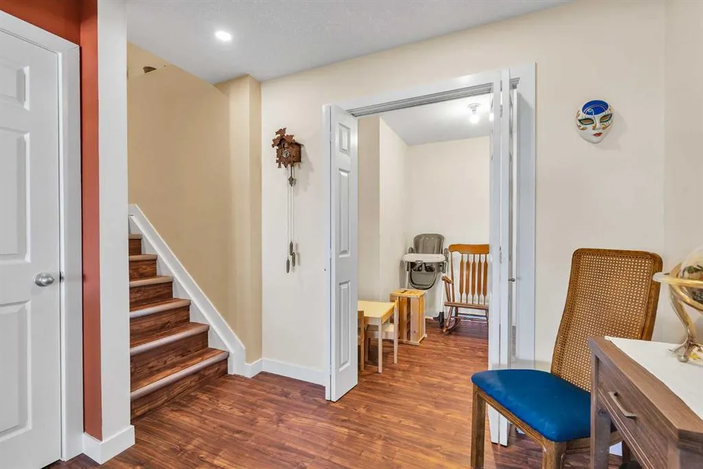 109 Citadel Estates Manor NW