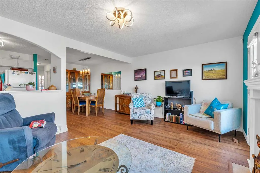 109 Citadel Estates Manor NW