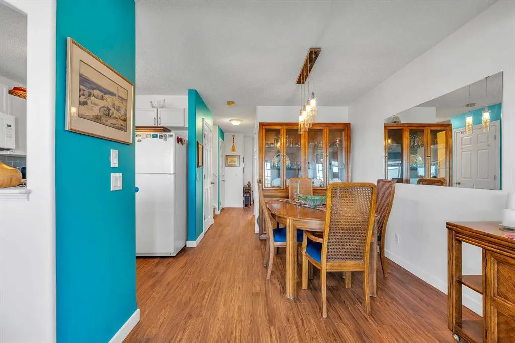109 Citadel Estates Manor NW