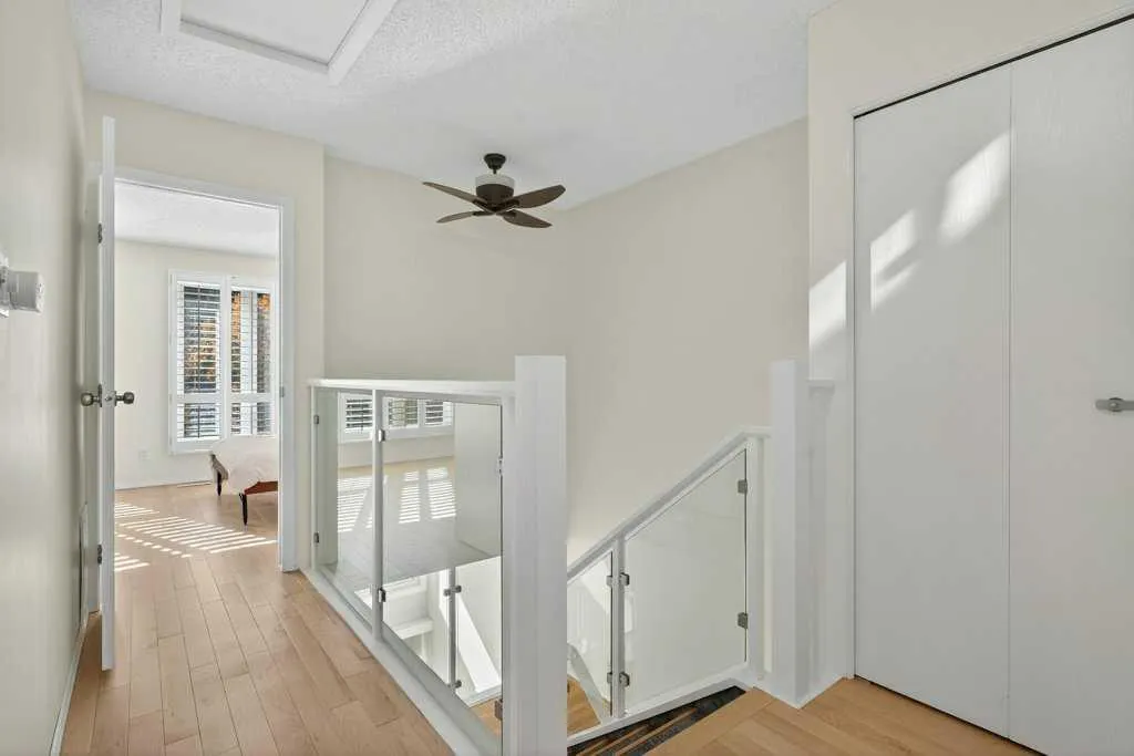 3839 Point Mckay Road NW