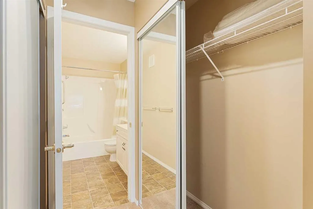1818 Simcoe Boulevard SW, #2126