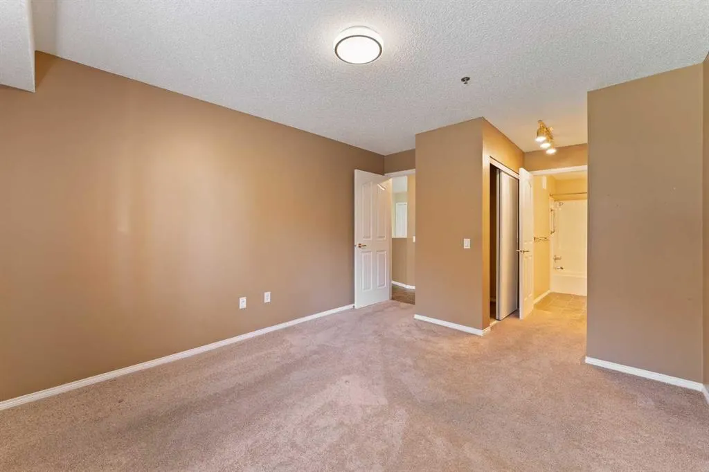 1818 Simcoe Boulevard SW, #2126