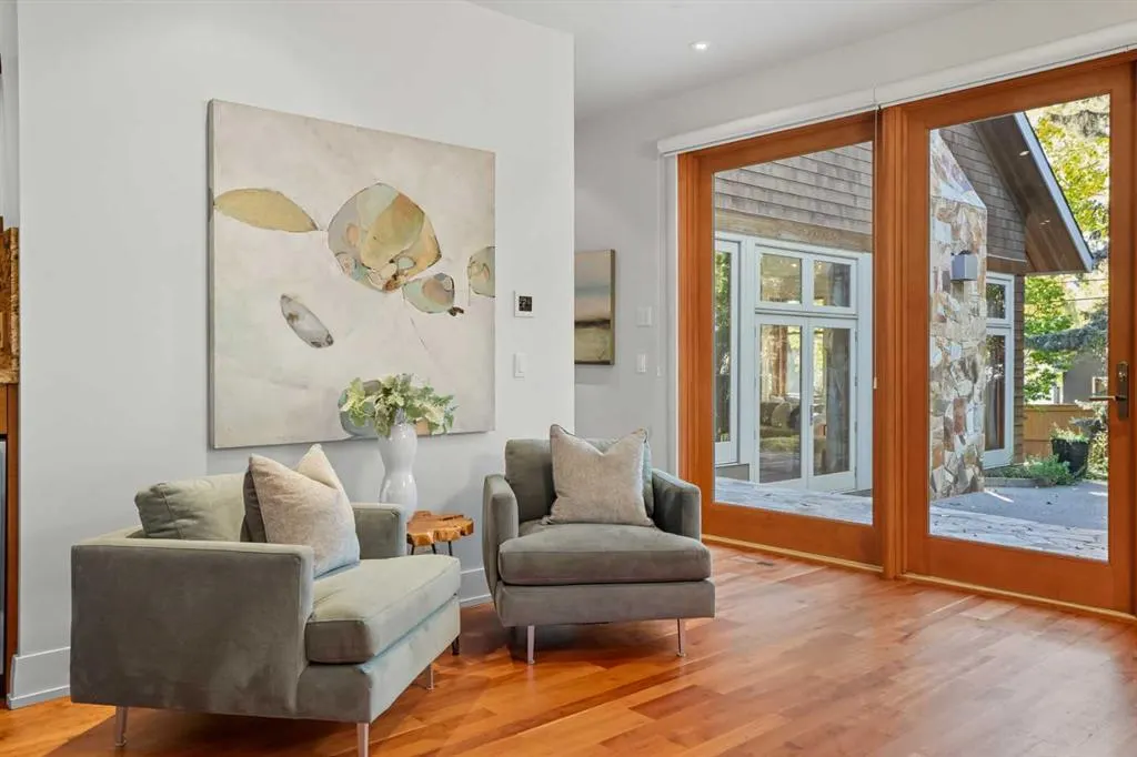 1403 Beverley Place SW