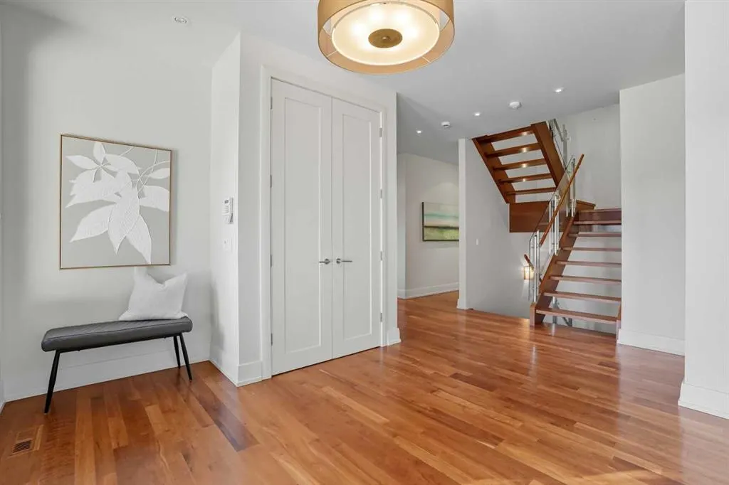 1403 Beverley Place SW