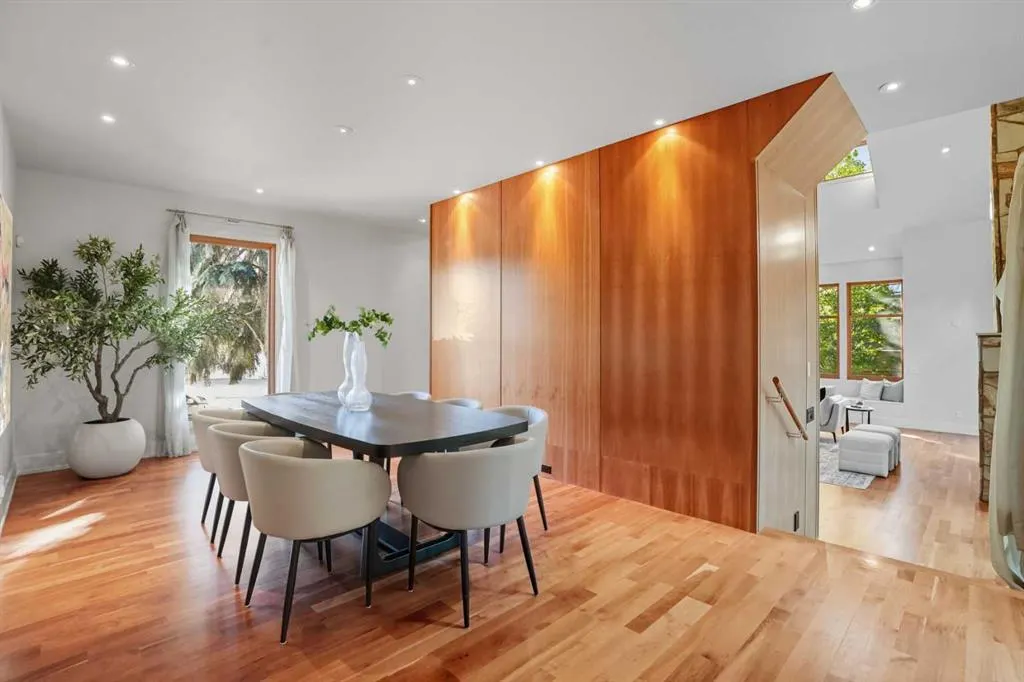 1403 Beverley Place SW